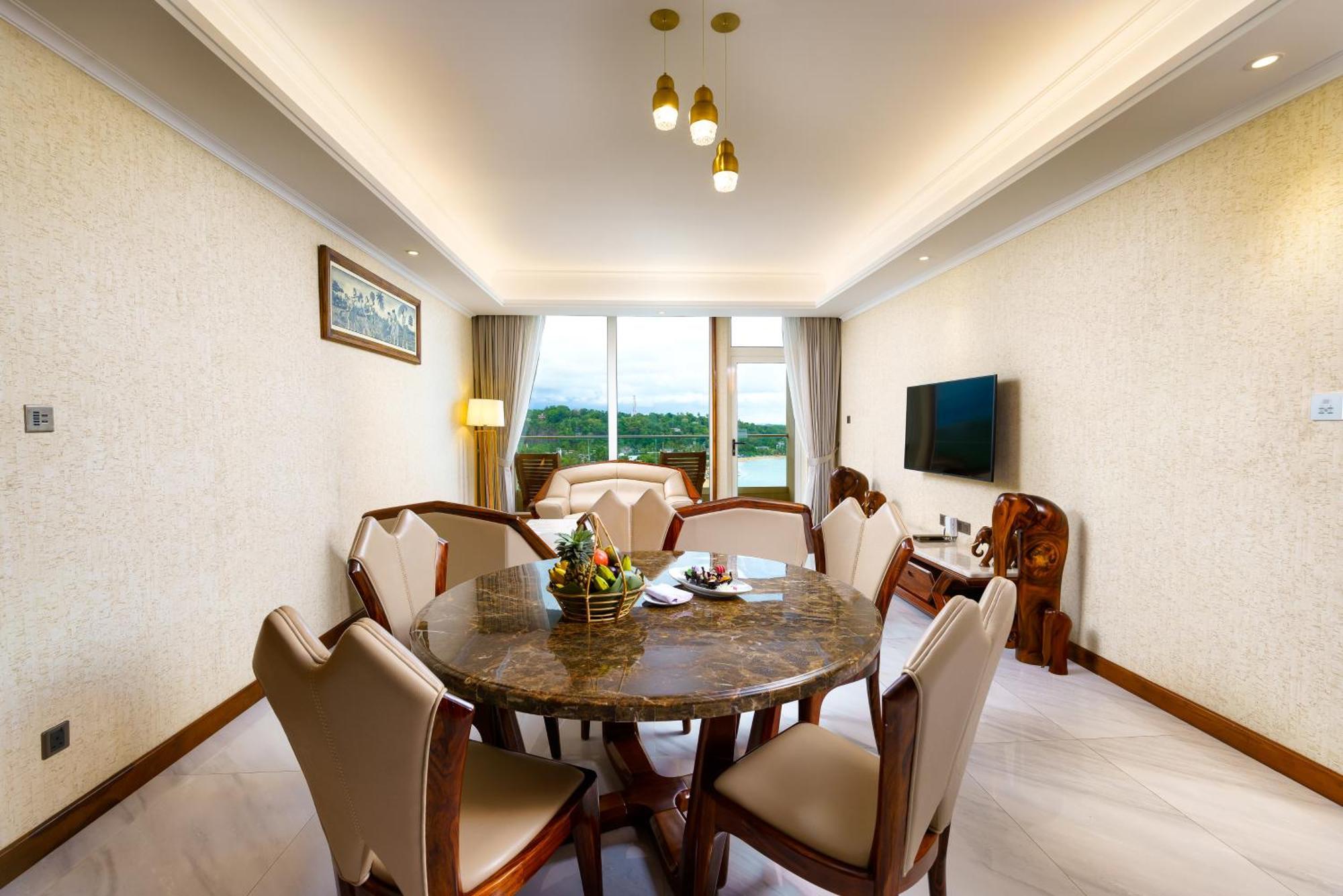 Araliya Beach Resort & Spa Unawatuna- Where You Meet The Sea All Year Exterior foto
